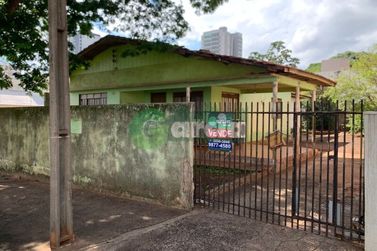 Terreno &agrave; venda - 490m&sup2; - Zona II