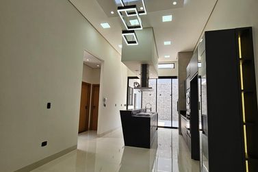 Casa &agrave; venda - 180m&sup2; - Parque Interlagos II