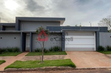 Casa &agrave; venda - 133m&sup2; - Jardim Caravelle