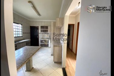 Casa &agrave; venda - 142m&sup2; - Jardim Imperial 2