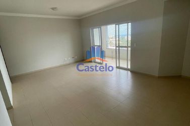Apartamento &agrave; venda - 130m&sup2; - Edificio Marques de Lafayete
