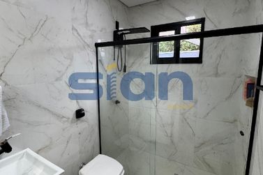 Casa &agrave; venda - 206m&sup2; - Jardim Para&iacute;so