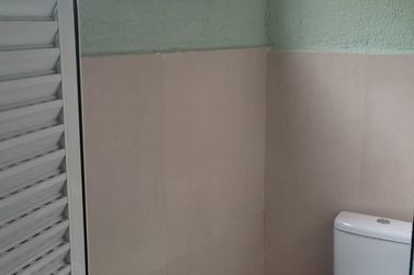 Sal&atilde;o Comercial &agrave; venda - 640m&sup2; - Zona Armazem