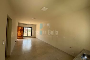 Casa &agrave; venda - Zona I