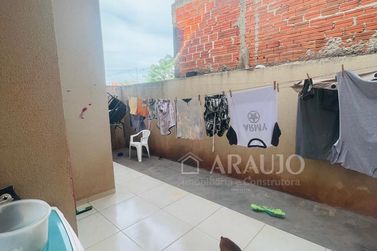 Casa &agrave; venda - 63m&sup2; - Jardim das Gar&ccedil;as