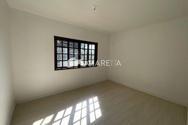 Casa &agrave; venda - 70m&sup2; - JARDIM COOPAGRO