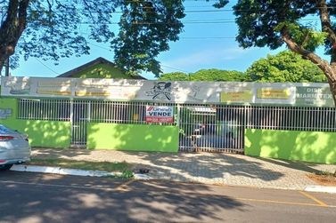 Sala Comercial &agrave; venda - 497m&sup2; - Zona VII