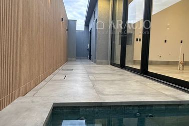 Casa &agrave; venda - 163m&sup2; - Paysage Unique Condom&iacute;nio