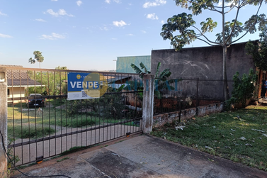 Terreno &agrave; venda - 570m&sup2; - Zona VI