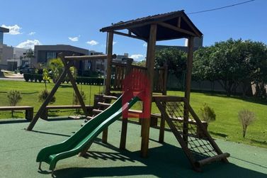 Casa &agrave; venda - 141m&sup2; - PAYSAGE ESSENZA CONDOM&Iacute;NIO