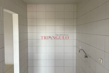 Apartamento &agrave; venda - 61m&sup2; - ZONA I-A