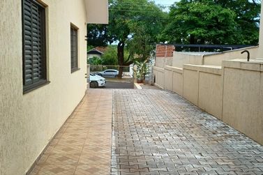 Casa &agrave; venda - Zona VI