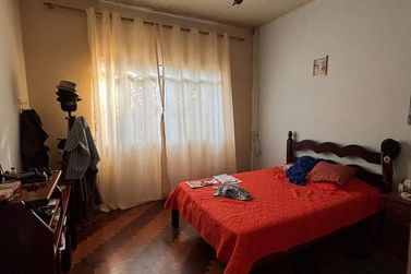 Casa &agrave; venda - 140m&sup2; - Zona VII