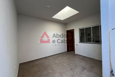 Casa para alugar - 120m&sup2; - Jardim Caravelle