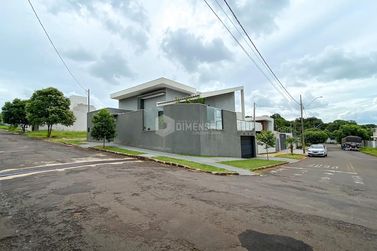 Casa &agrave; venda - 130m&sup2; - Jardim Santa Clara