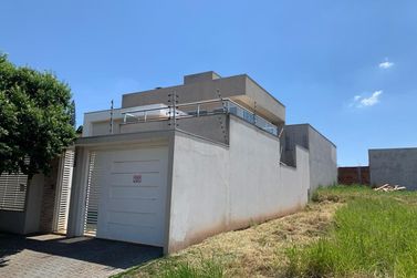 Casa &agrave; venda - 109m&sup2; - Jardim Aeroporto