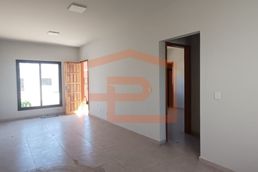 Casa &agrave; venda - 80m&sup2; - Zona V