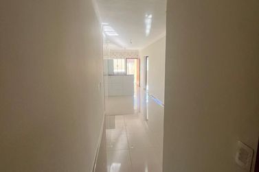 Casa para alugar - 100m&sup2; - Jardim Tropical