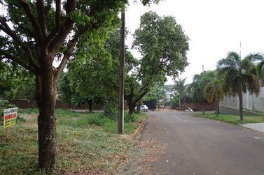 Terreno &agrave; venda - 220m&sup2; - JARDIM VELEIROS