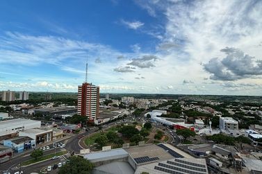 Apartamento para alugar - 180m&sup2; - Zona III