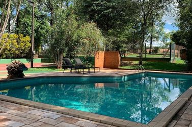 Ch&aacute;cara &agrave; venda - 7260m&sup2; - Zona I