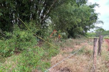 Ch&aacute;cara &agrave; venda - 5054m&sup2; - VILA RURAL