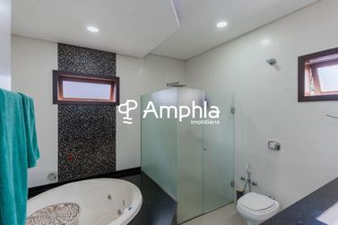 Casa &agrave; venda - 266m&sup2; - Regi&atilde;o do Lago