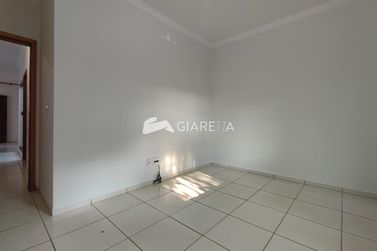 Casa &agrave; venda - 75m&sup2; - JARDIM GISELA