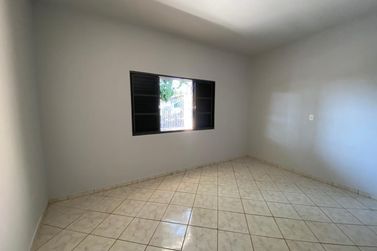 Casa &agrave; venda - 90m&sup2; - Zona IV