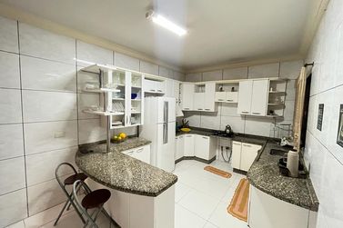 Sobrado &agrave; venda - 240m&sup2; - Jardim Am&eacute;rica I