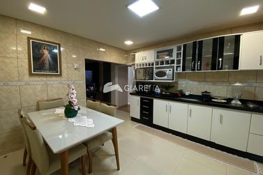 Casa &agrave; venda - 140m&sup2; - CENTRO