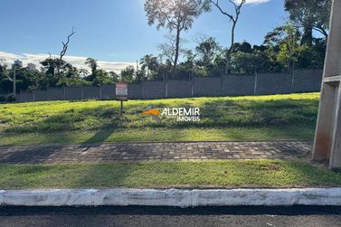 Terreno &agrave; venda - Condom&iacute;nio Jardins de Versailles