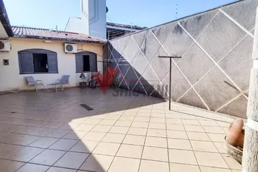 Casa &agrave; venda - Zona V