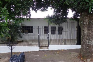 Casa &agrave; venda - 300m&sup2; - Zona 1