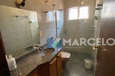 Sal&atilde;o Comercial &agrave; venda - Zona I