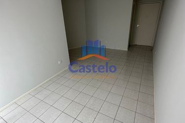 Apartamento &agrave; venda - 70m&sup2; - ZONA II