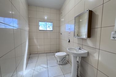 Sal&atilde;o Comercial para alugar - 700m&sup2; - Jardim Janina