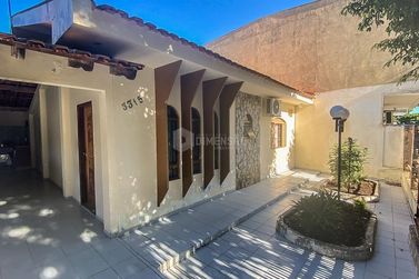 Casa &agrave; venda - 128m&sup2; - Zona VI