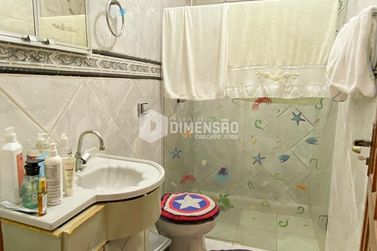 Casa &agrave; venda - 216m&sup2; - Jardim Belvedere