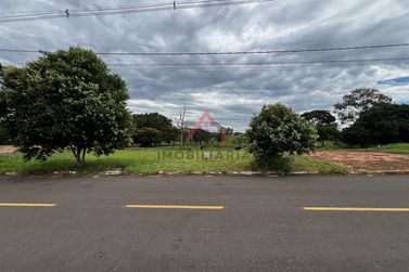 Terreno &agrave; venda - 246m&sup2; - Parque Residencial Metropolitano