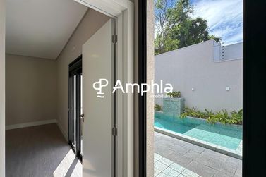 Casa &agrave; venda - 230m&sup2; - Recanto Tropical
