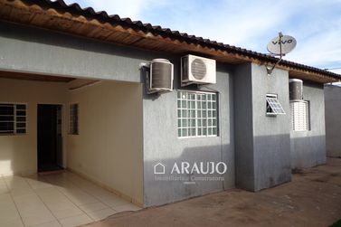 Casa &agrave; venda - 100m&sup2; - Jardim Panorama