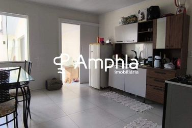 Casa &agrave; venda - 180m&sup2; - Santa Felicidade