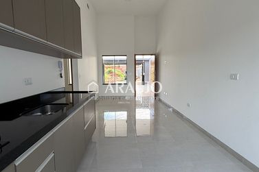 Casa &agrave; venda - 100m&sup2; - Parque Onix