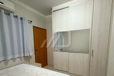 Casa &agrave; venda - 90m&sup2; - Zona III