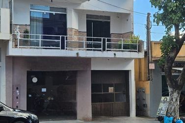 Sal&atilde;o Comercial &agrave; venda - 966m&sup2; - Zona III