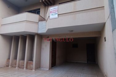 Casa para alugar - 157m&sup2; - ZONA I