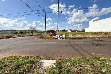 Terreno &agrave; venda - 220m&sup2; - Parque Residencial Metropolitano