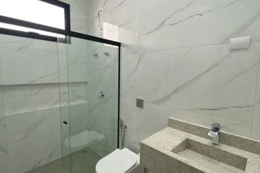 Casa &agrave; venda - 153m&sup2; - Paysage Essenza Condom&iacute;nio