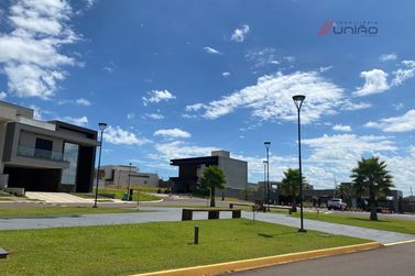 Terreno &agrave; venda - 250m&sup2; - Gleba Figueira